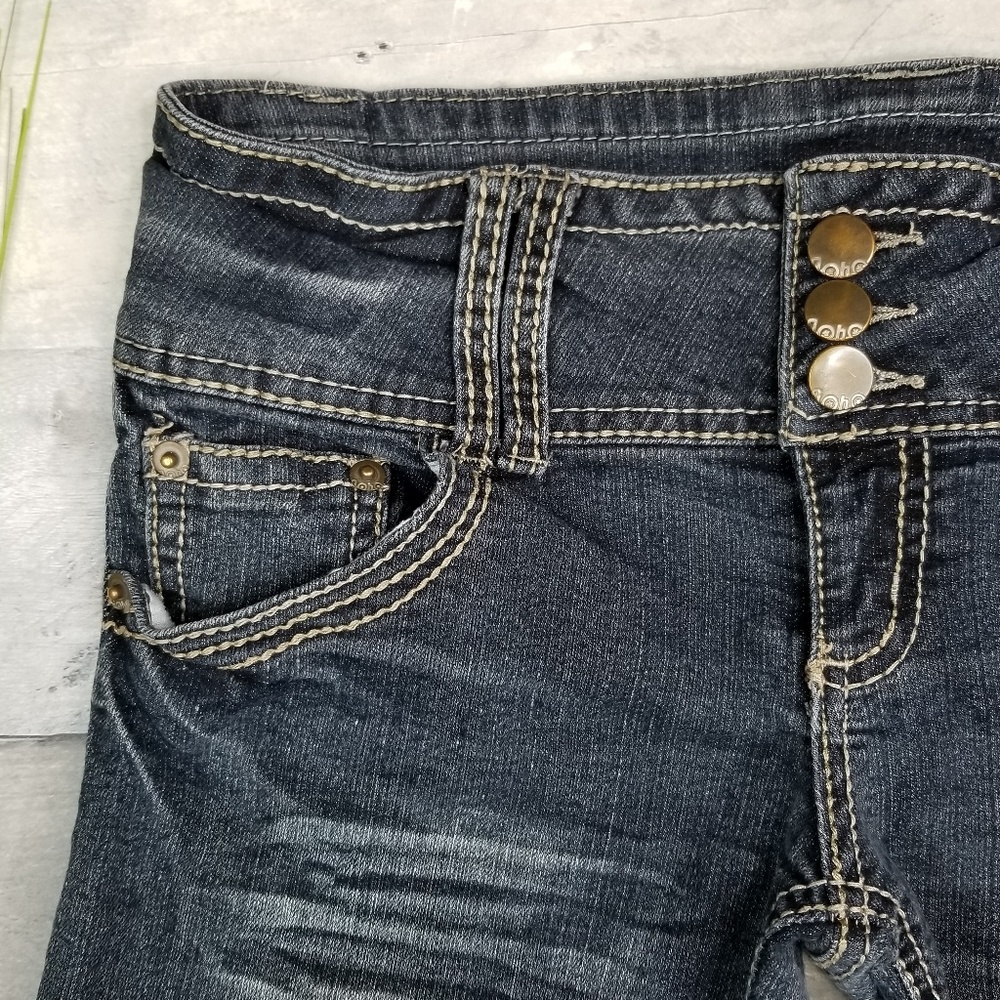 No Boundaries Cuffed Jean Shorts - Picture 3 of 6